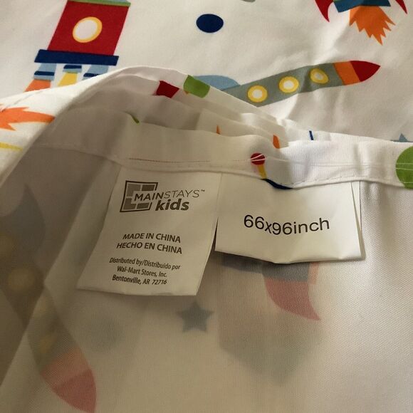 Mainstays Kids White Planets Printed Polyester FLAT Sheet Full New Rockets Plane - Picture 2 of 4